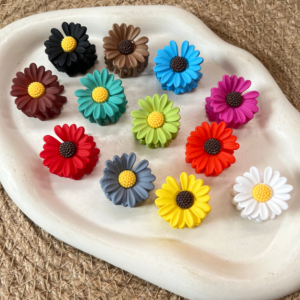 Bloom Pop Daisy Hair Claws
