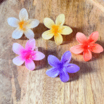 19 Blossom Medium Floral Claw Clips