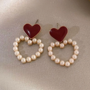 Love Me Pearl Heart Earrings
