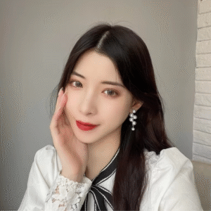 Falling Pearls Korean Earrings